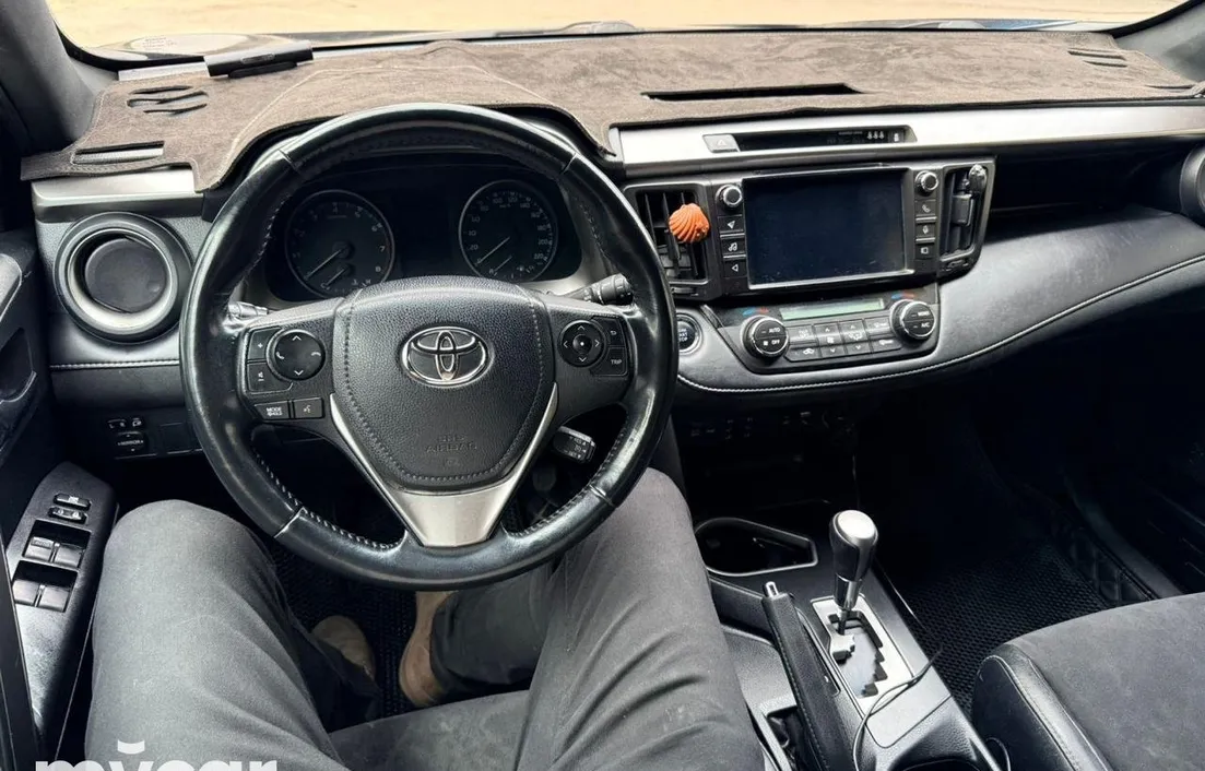 Toyota RAV4 2019