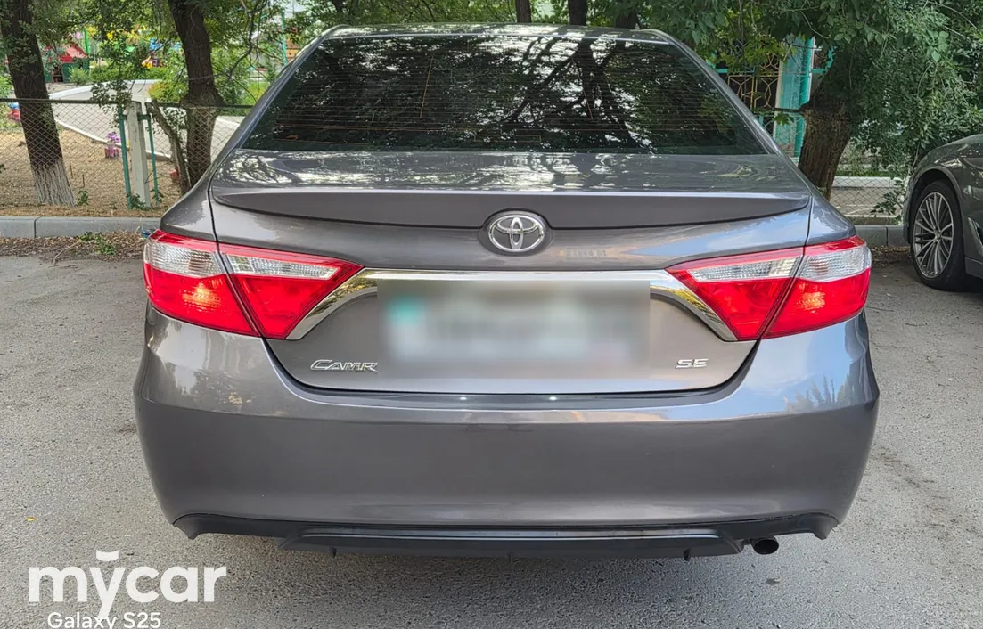 Toyota Camry 2015