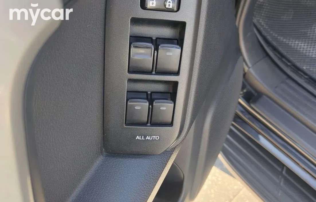 Toyota Land Cruiser Prado 2019