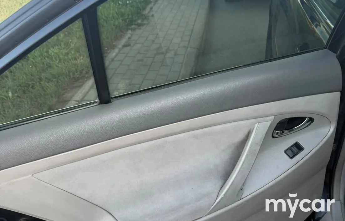 Toyota Camry 2007