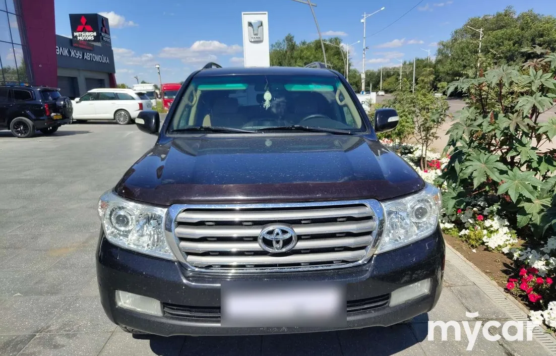 Toyota Land Cruiser 2010