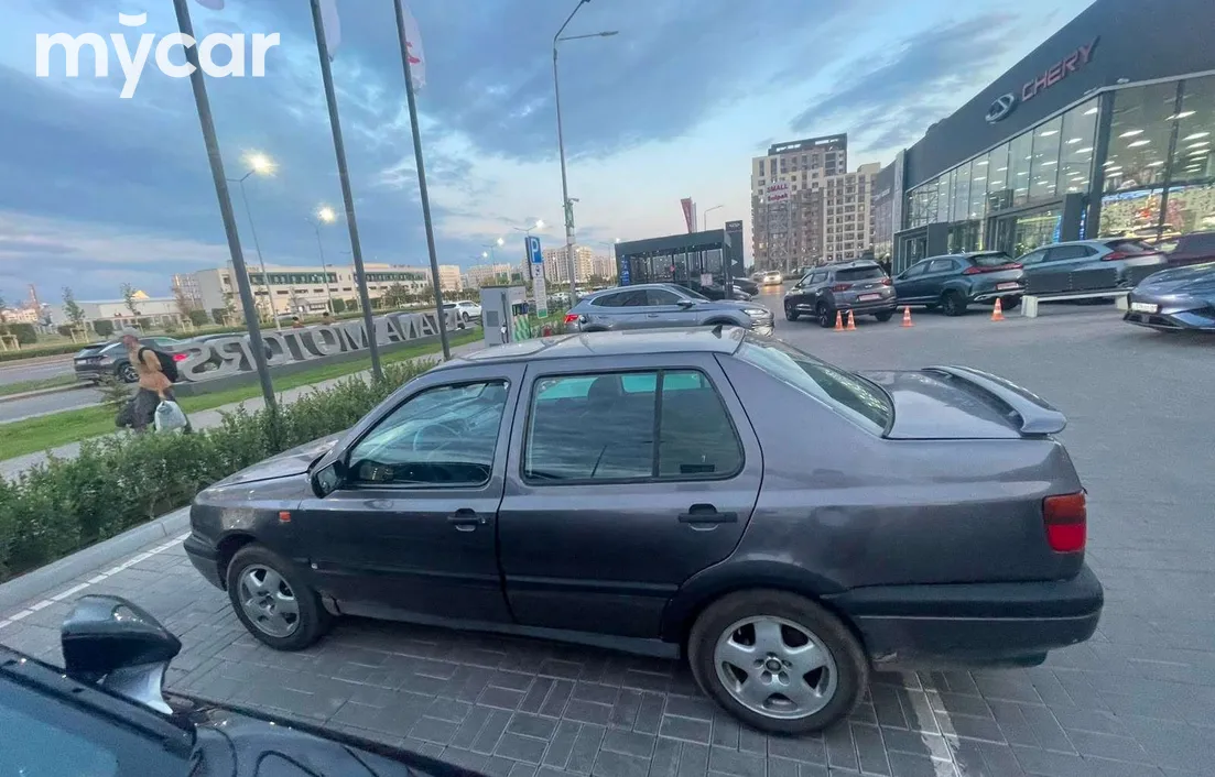 Volkswagen Vento 1992