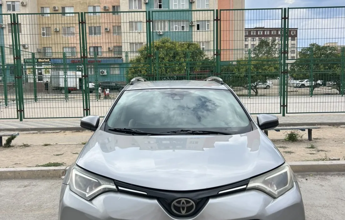 Toyota RAV4 2017