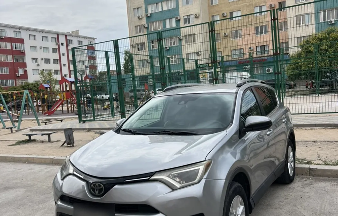 Toyota RAV4 2017