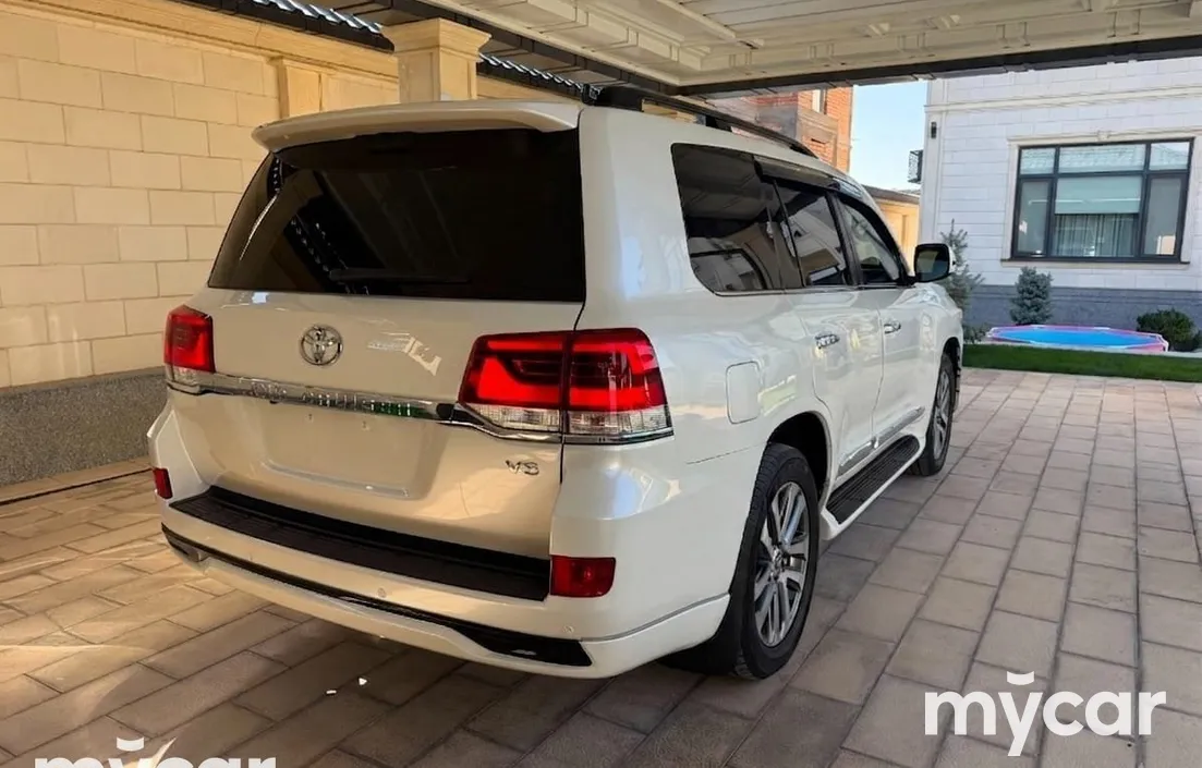 Toyota Land Cruiser 2017