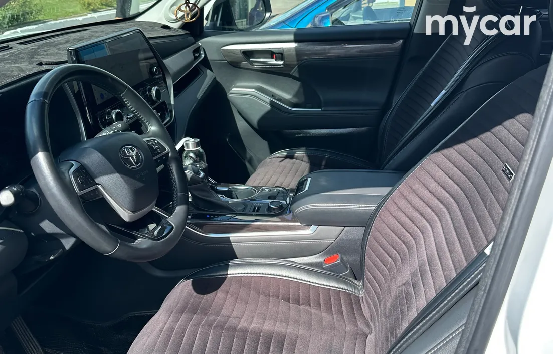 Toyota Highlander 2023