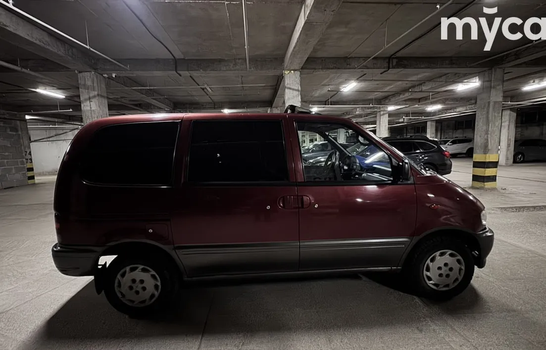 Nissan Serena 1994