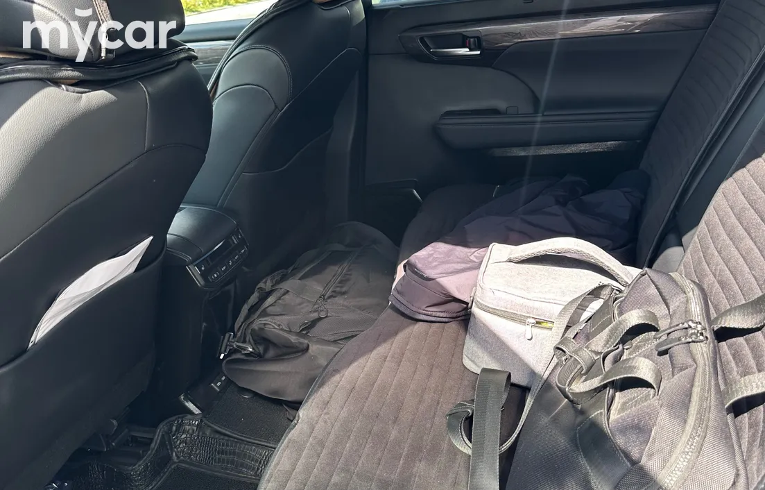 Toyota Highlander 2023