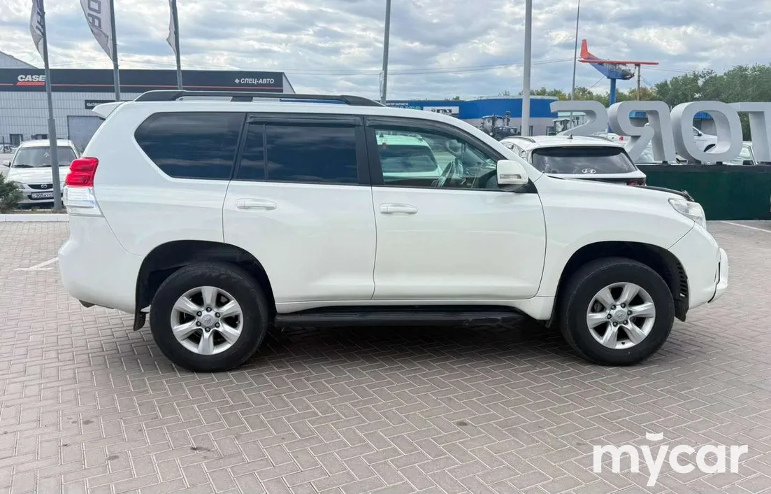 Toyota Land Cruiser Prado 2010
