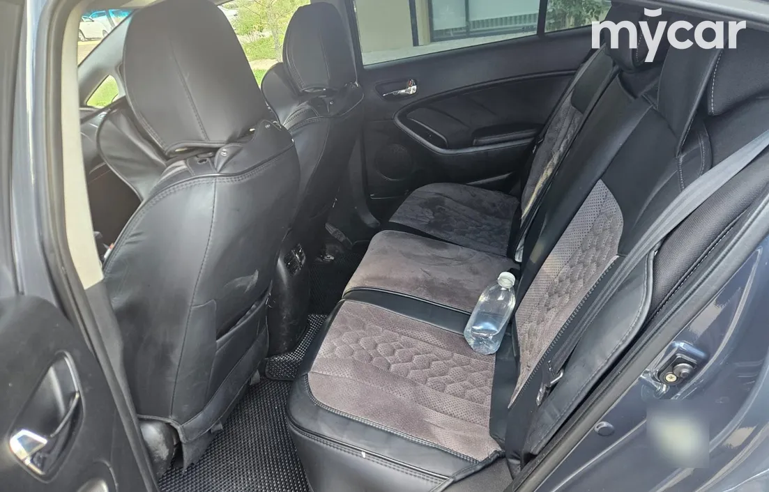 Kia Cerato 2015