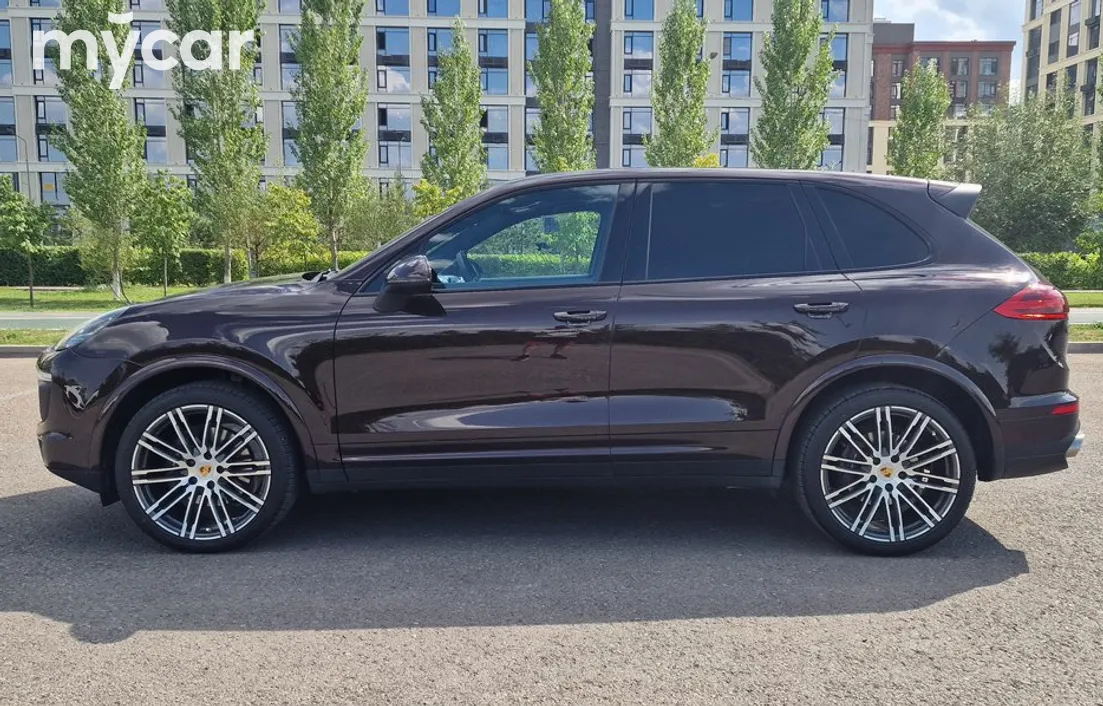 Porsche Cayenne 2016