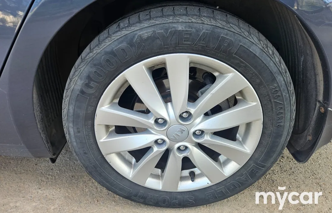 Kia Cerato 2015