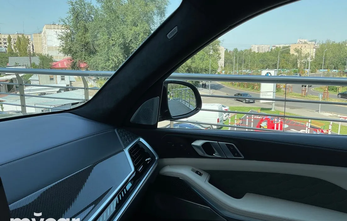 BMW X5 M 2023