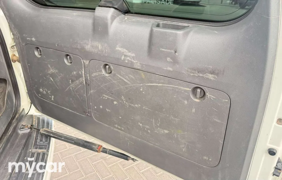 Toyota Land Cruiser Prado 2010