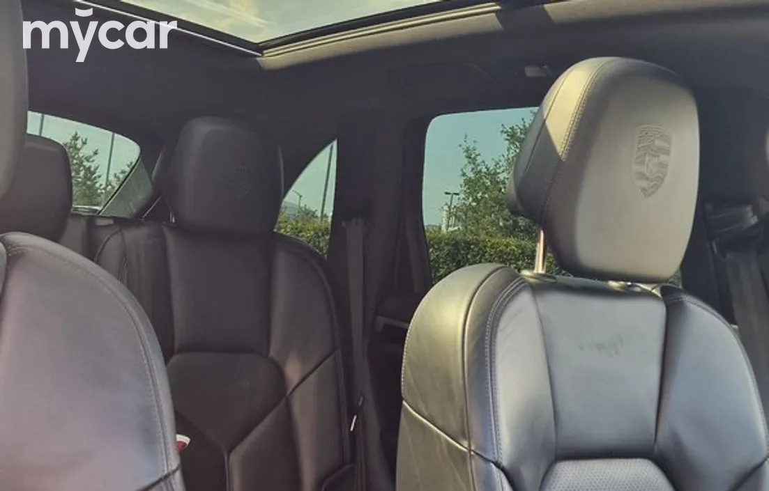 Porsche Cayenne 2016