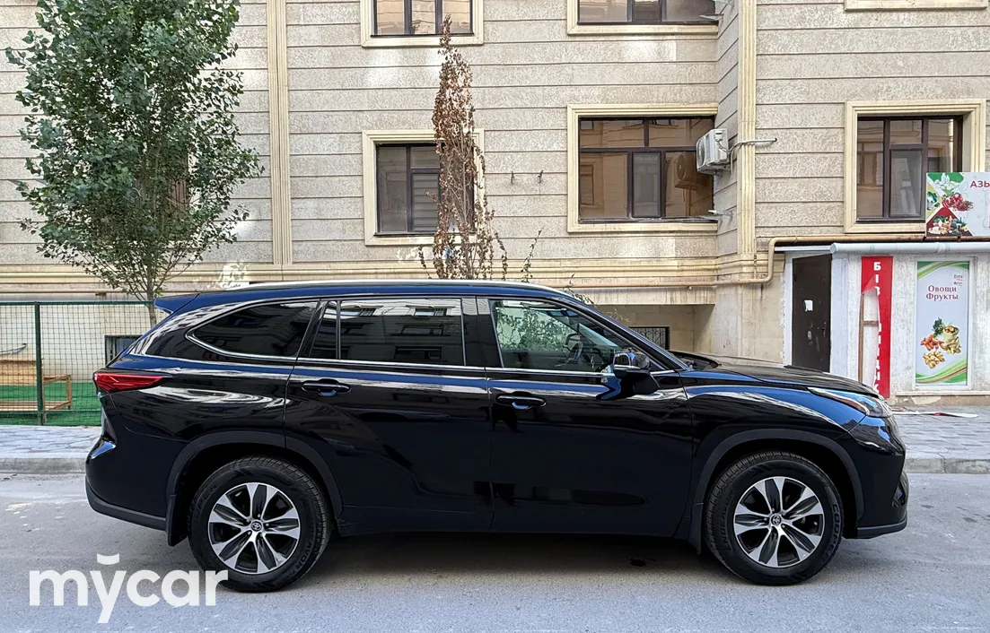 Toyota Highlander 2020