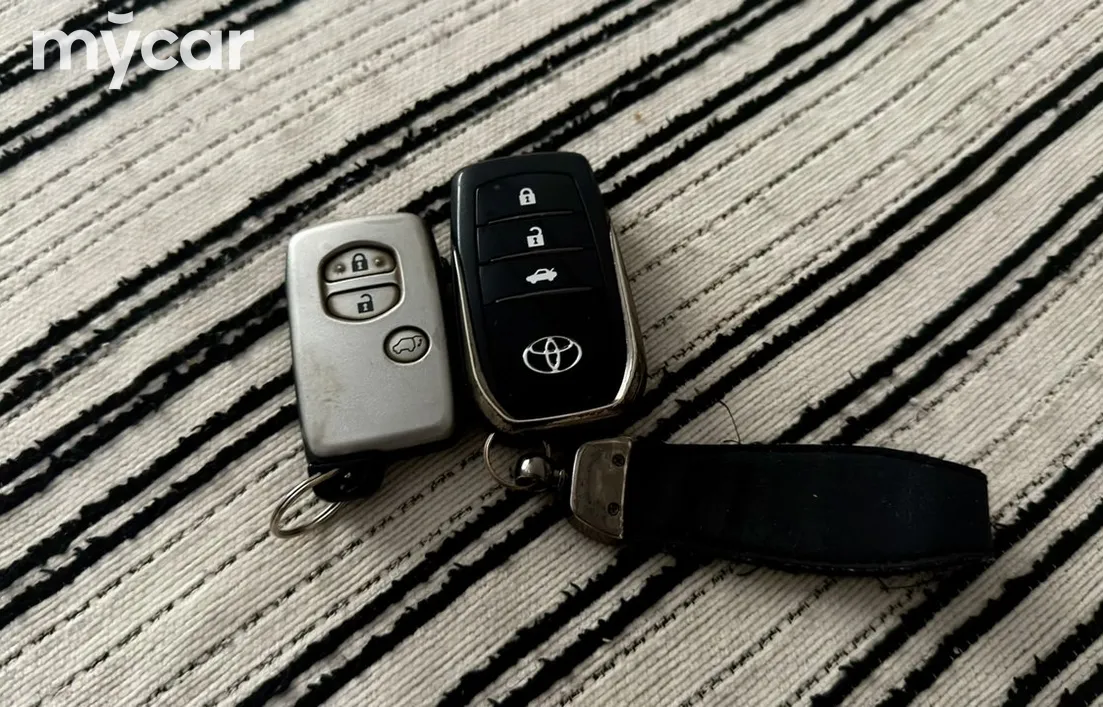Toyota Land Cruiser 2013