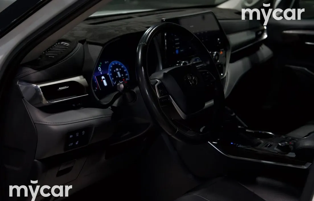 Toyota Highlander 2023
