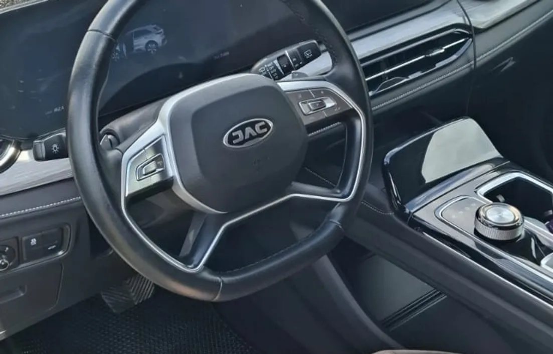 JAC JS6 2022