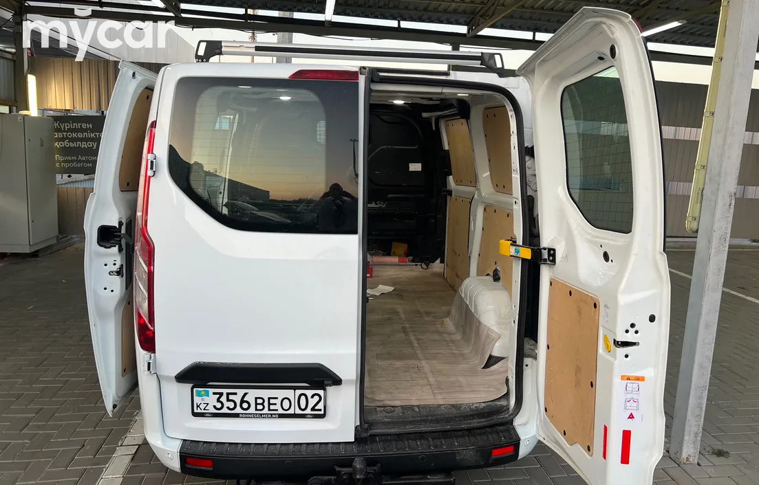 Ford Transit 2020