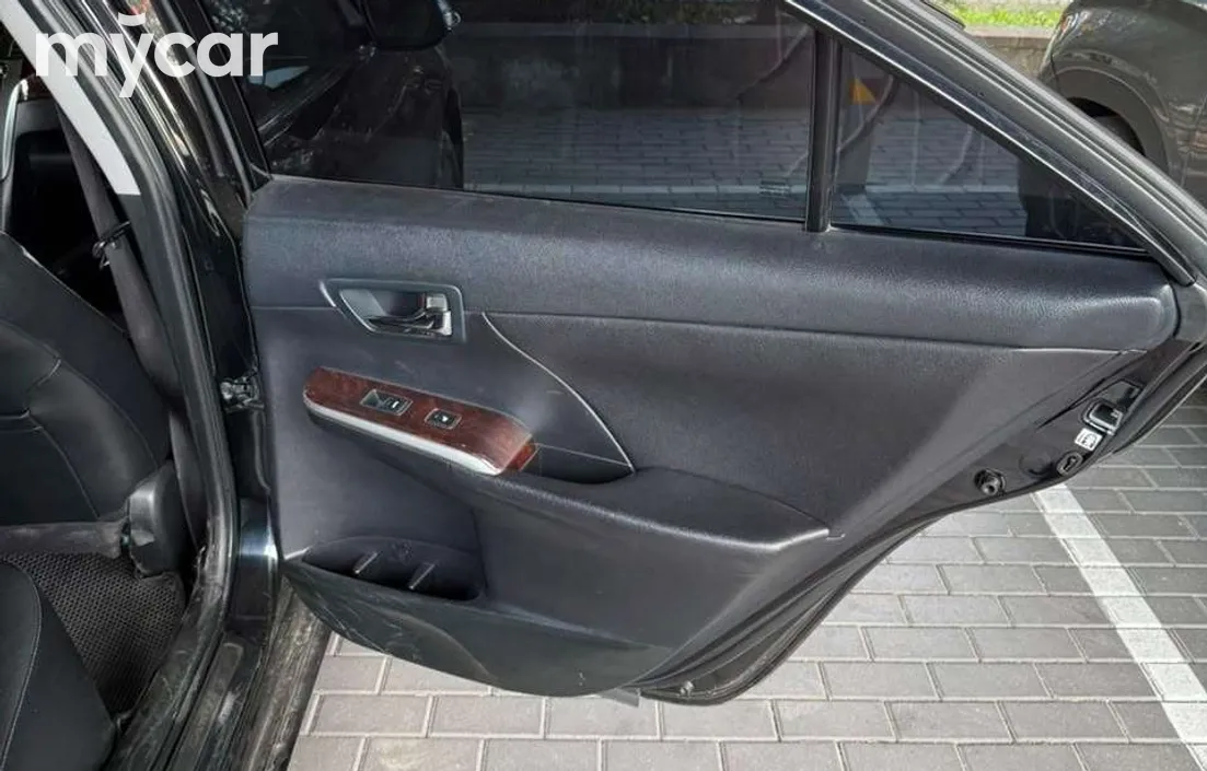 Toyota Camry 2014