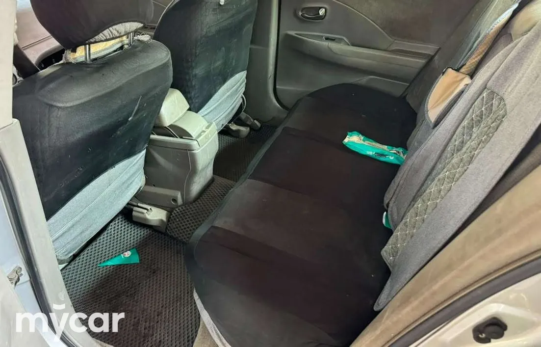 Nissan Altima 2002