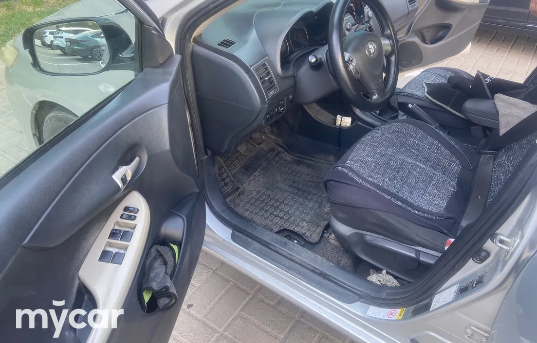 Toyota Corolla 2008