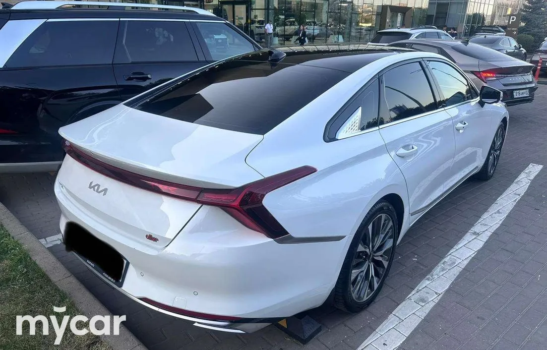 Kia K8 2024