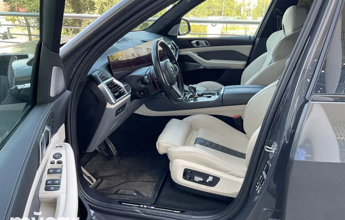 BMW X5 M 2023