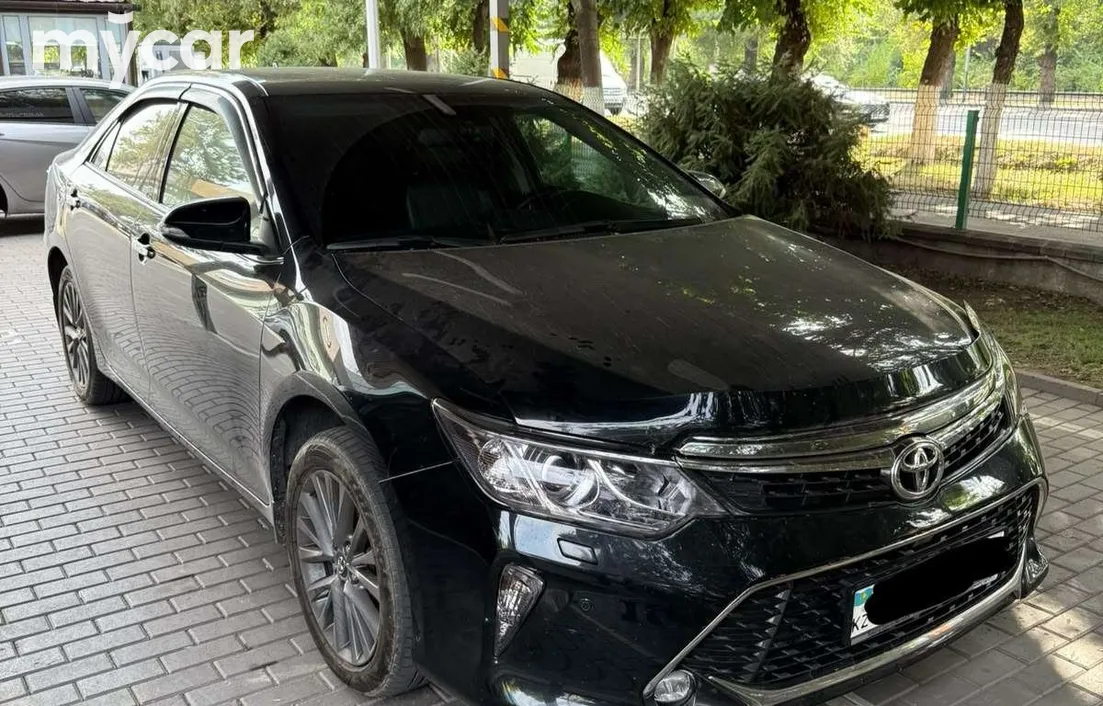 Toyota Camry 2014