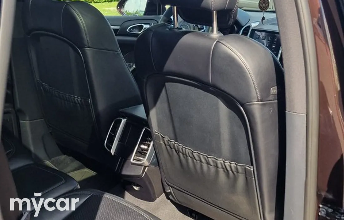 Porsche Cayenne 2016