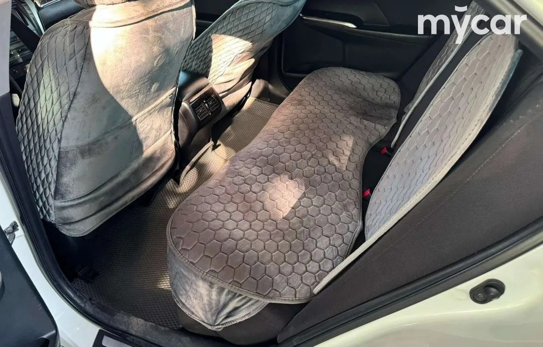 Toyota Camry 2017