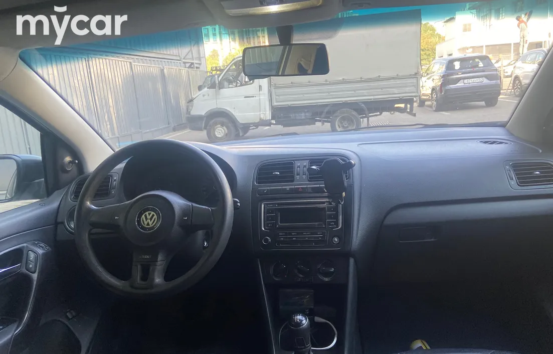 Volkswagen Polo 2013