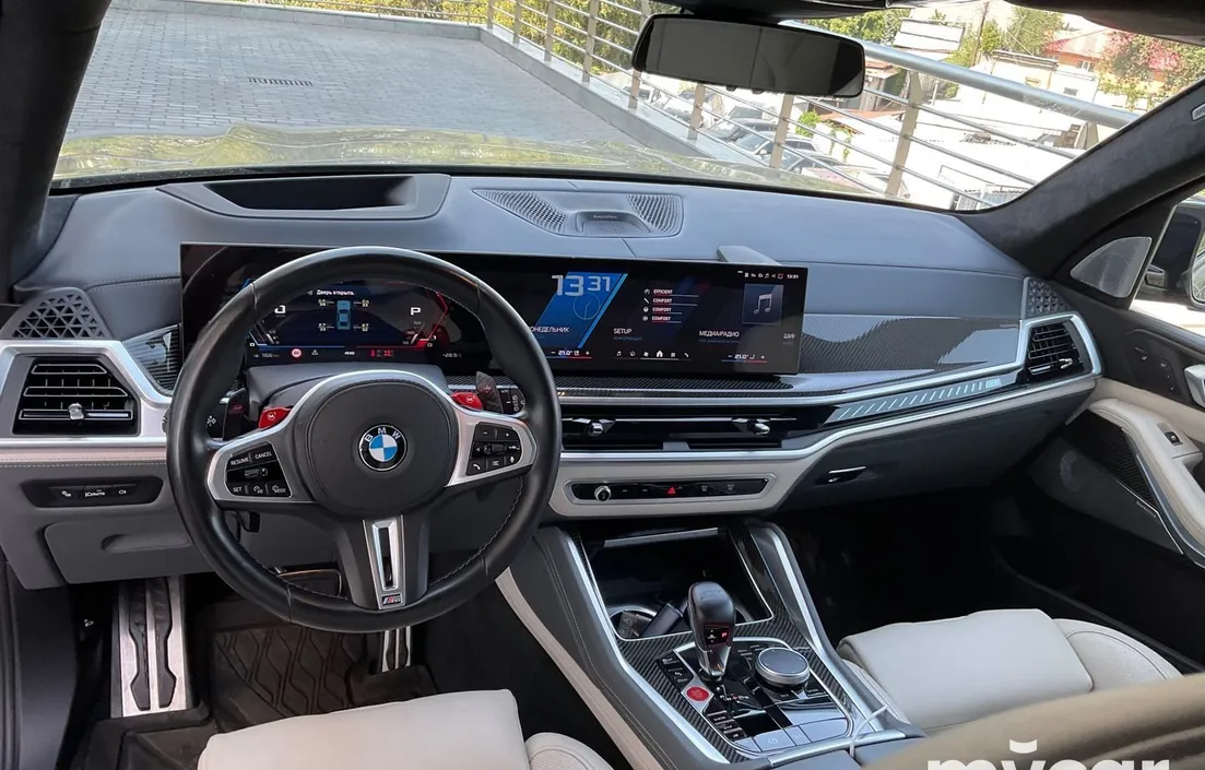 BMW X5 M 2023