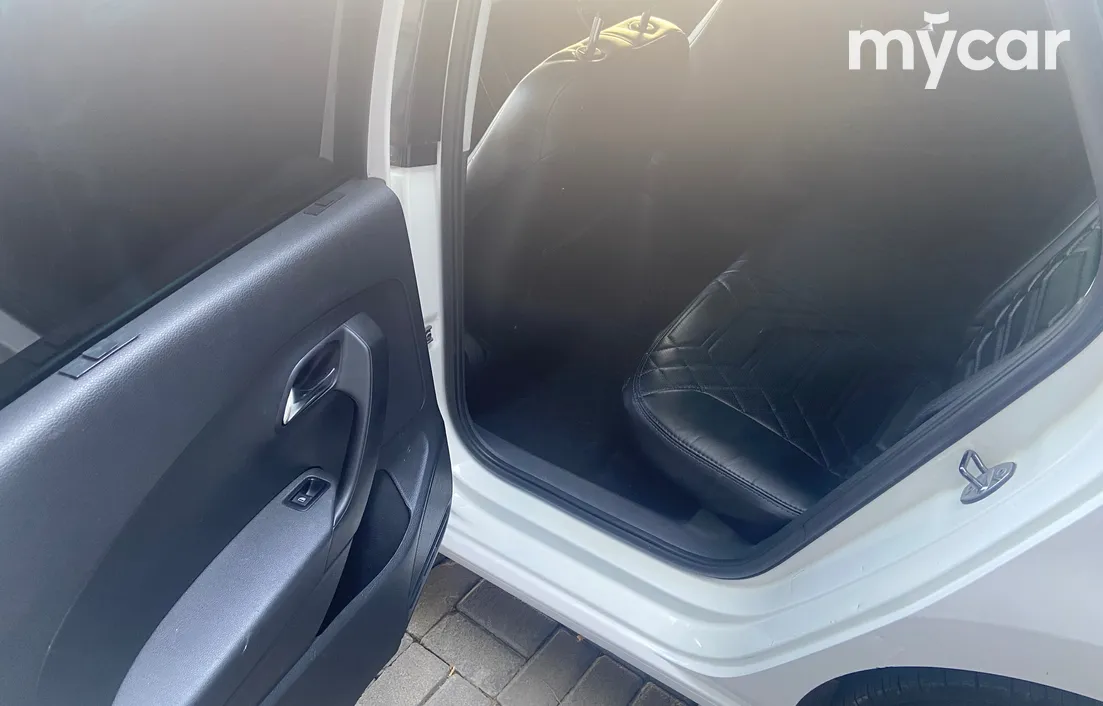 Volkswagen Polo 2013