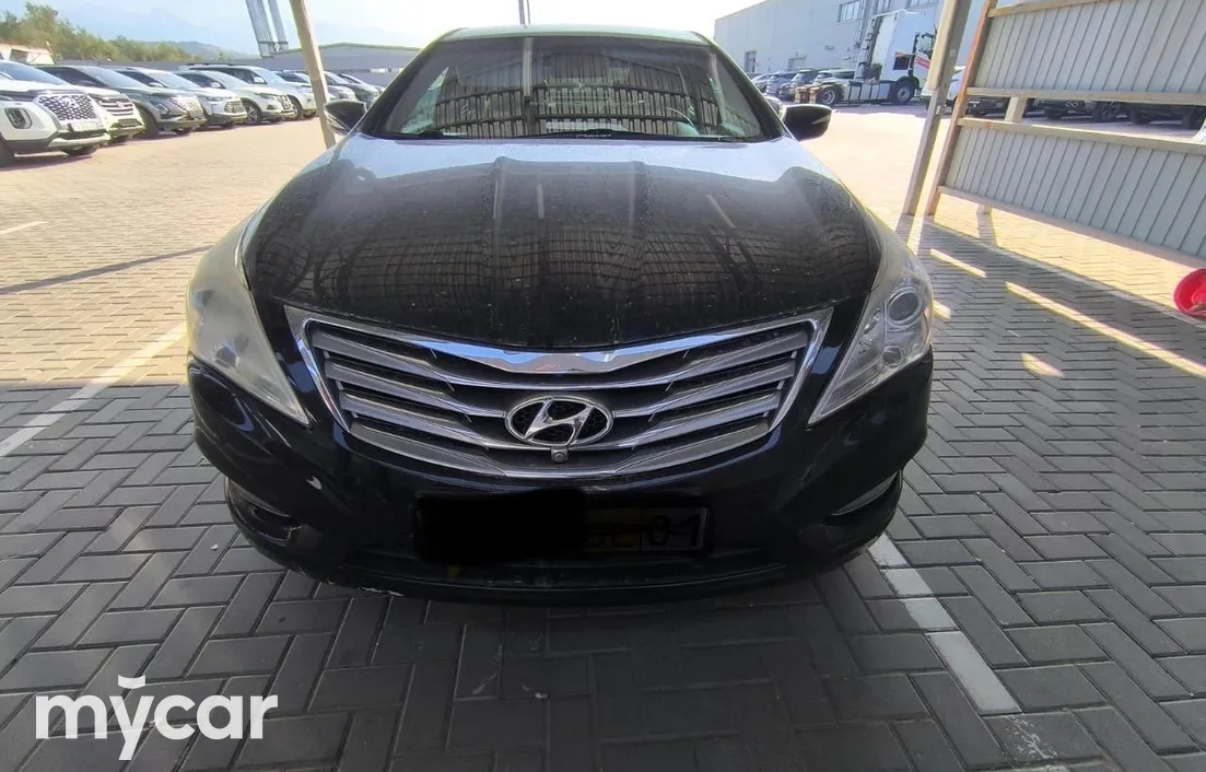 Hyundai Grandeur 2012