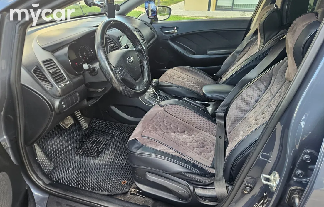 Kia Cerato 2015