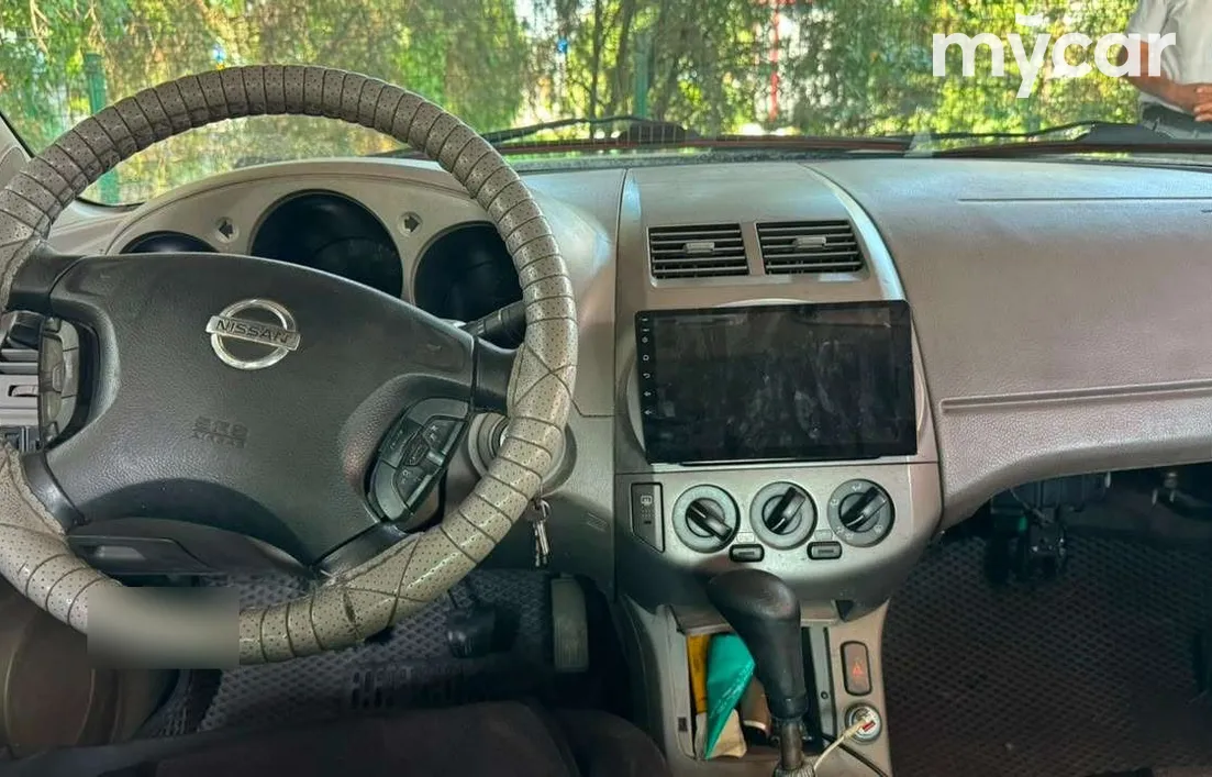 Nissan Altima 2002