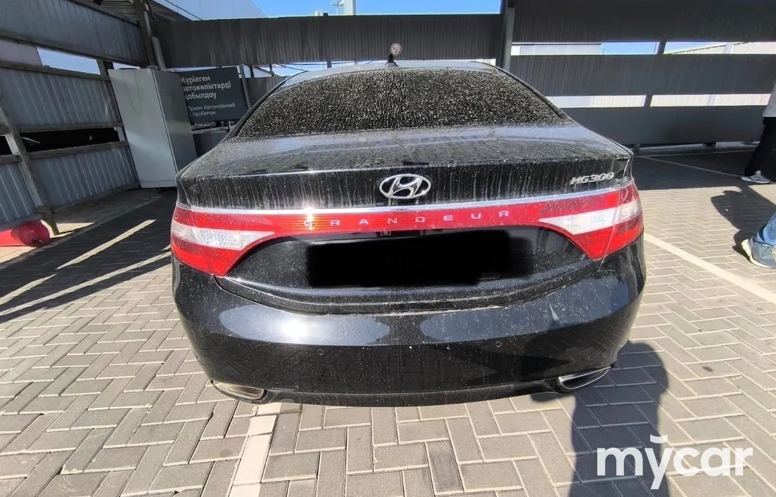 Hyundai Grandeur 2012