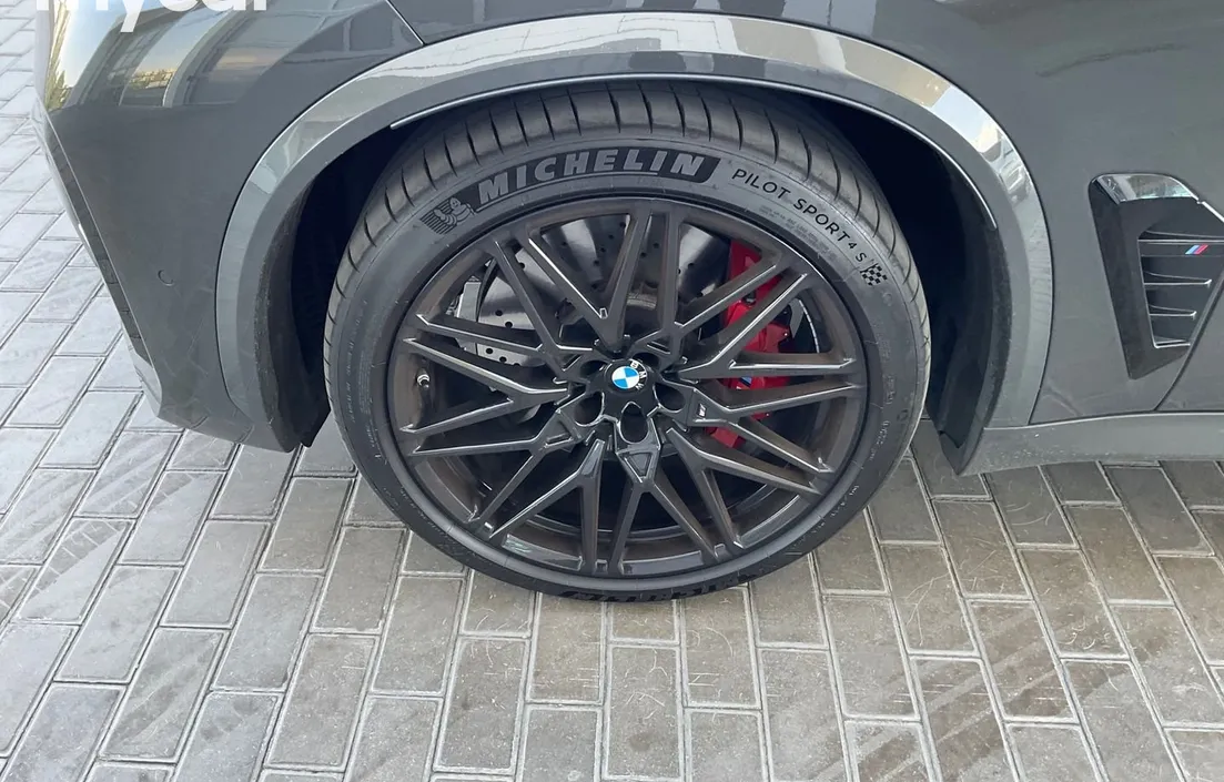 BMW X5 M 2023