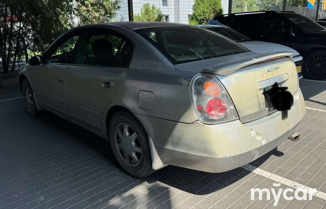 Nissan Altima 2002
