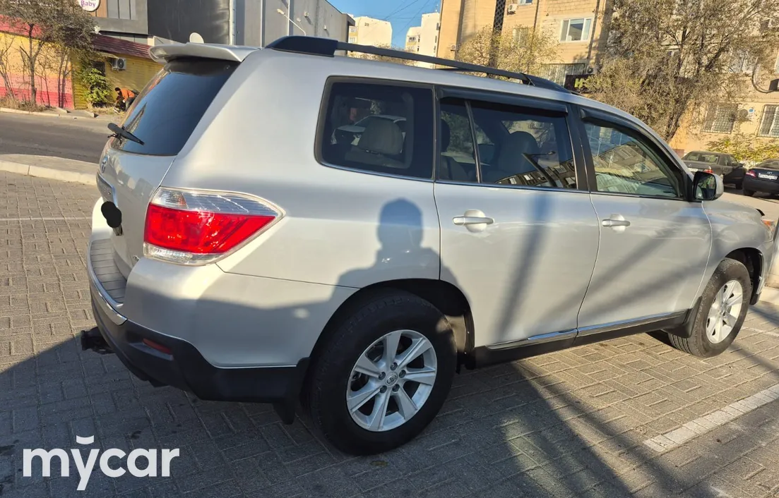 Toyota Highlander 2013