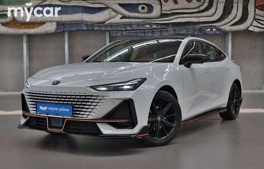 фото Changan UNI-V Новая за 10490000 тенге
