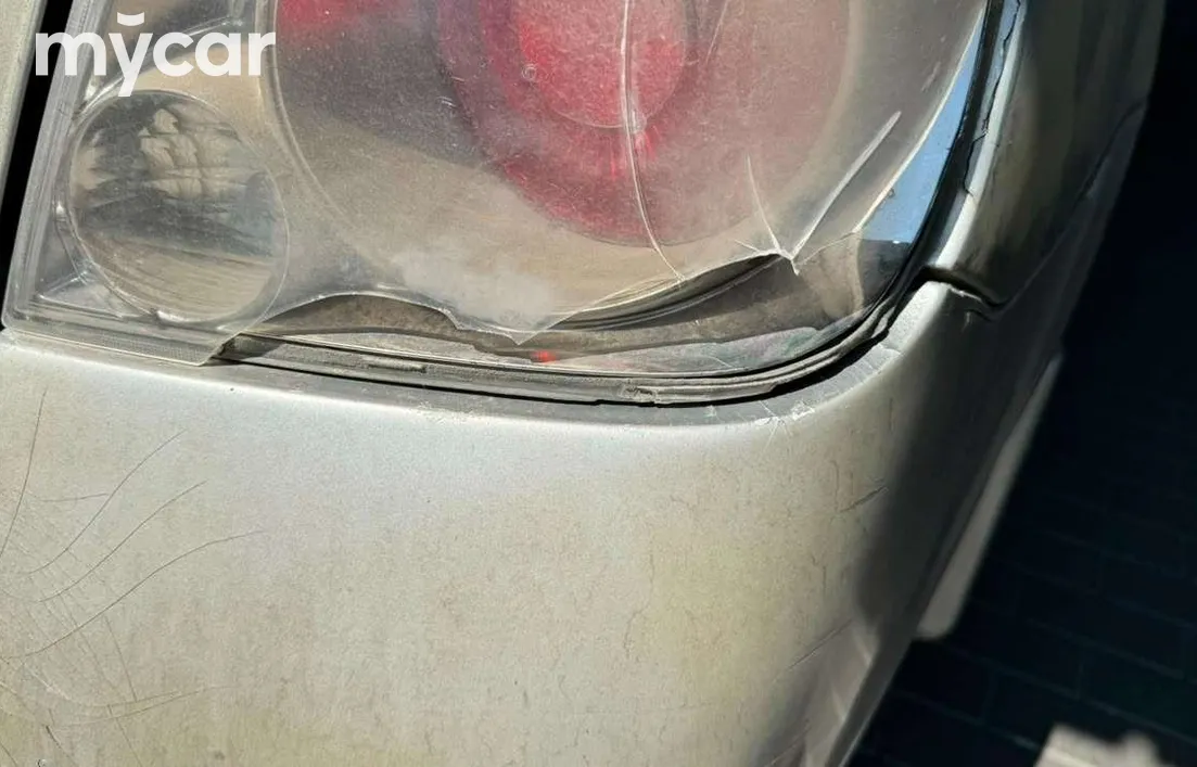 Nissan Altima 2002
