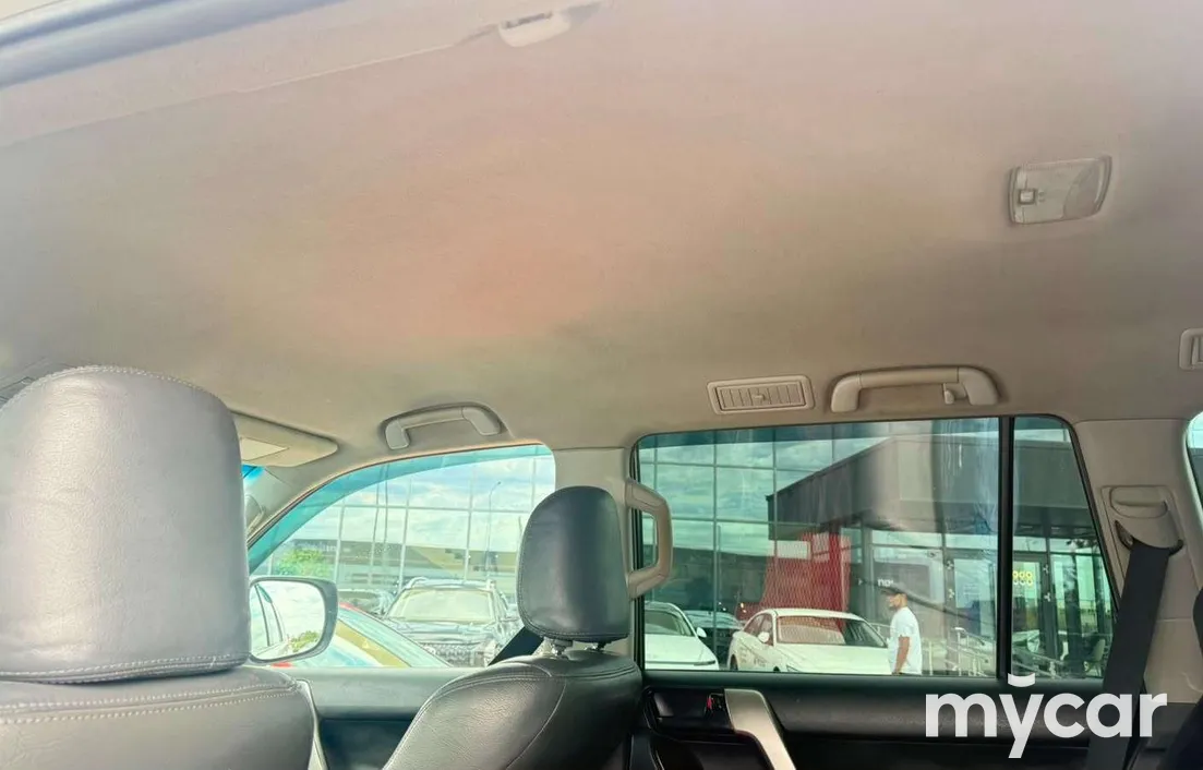 Toyota Land Cruiser Prado 2010