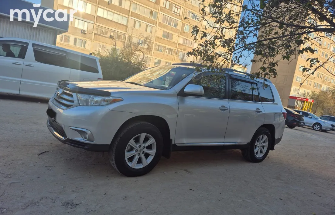 Toyota Highlander 2013
