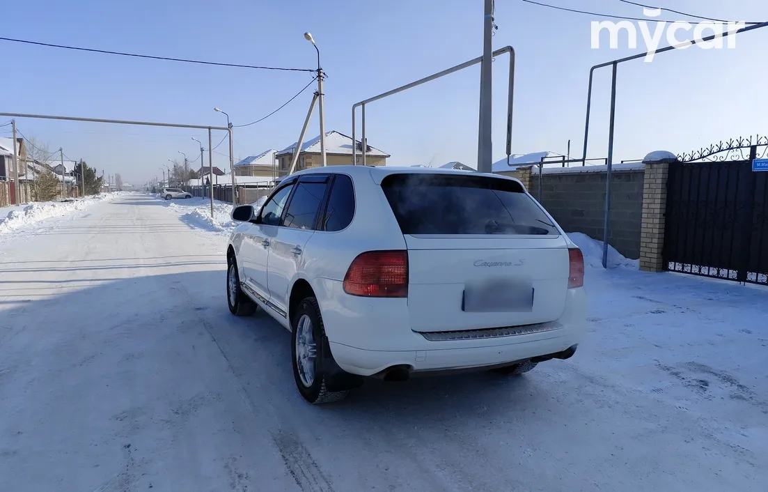 Porsche Cayenne 2005