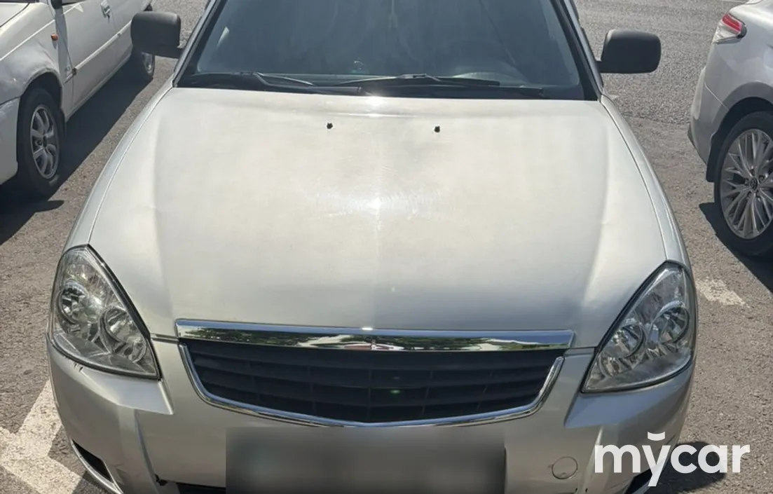 LADA Priora 2013
