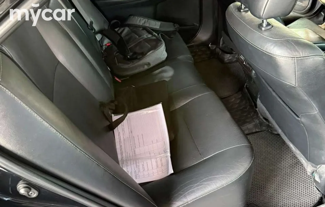 Toyota Camry 2014