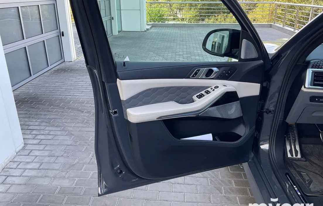 BMW X5 M 2023
